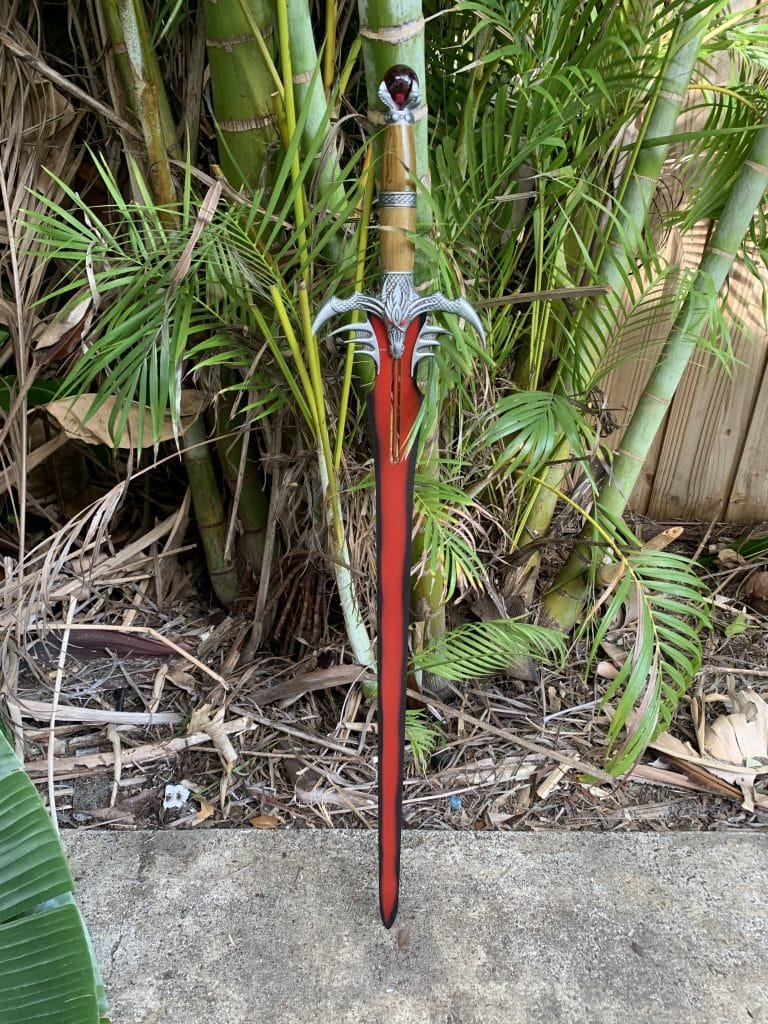 Red dragon battle sword