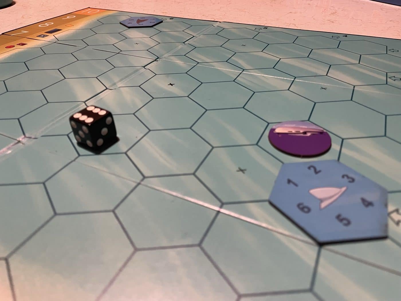 - shark hunt (prototype board game review)
